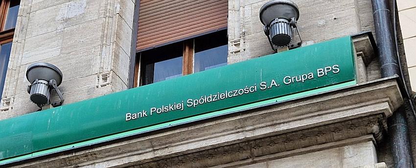 Bezpłatne i niezależne porównanie kredytów konsolidacyjnych w poznańskich bankach. Potrzebujesz pomocy? Zadzwoń!